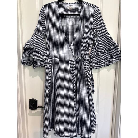 MSRP $129 Calvin Klein Gingham Bell Sleeve Wrap Dress Size 6 | SAME DAY SHIP - Picture 2 of 7